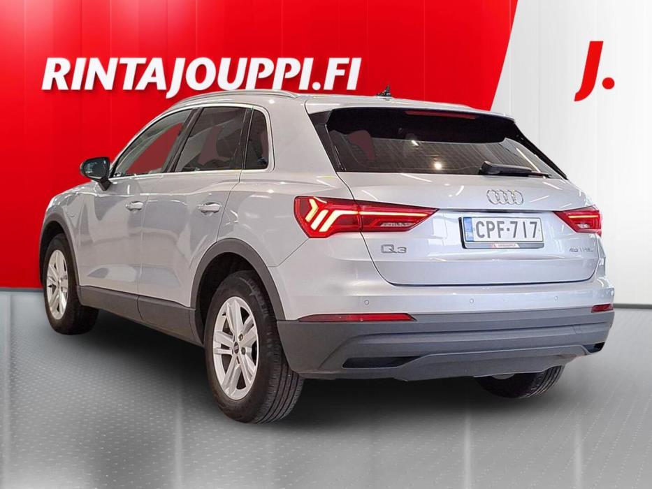 AUDI Q3 2021