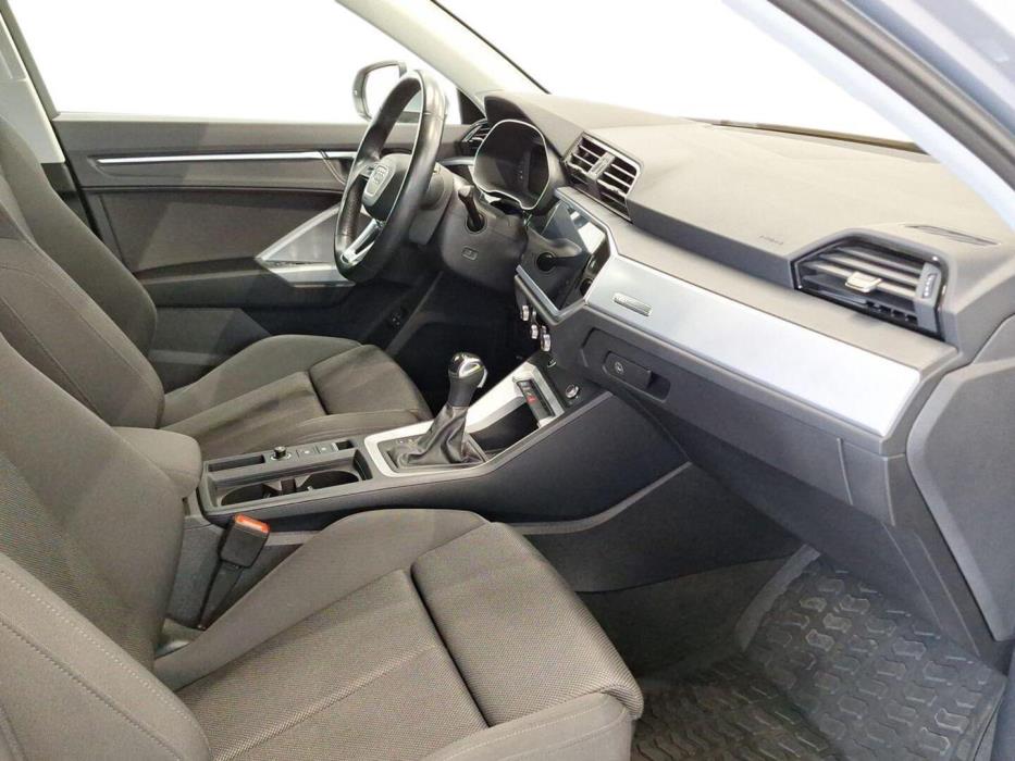 AUDI Q3 2021