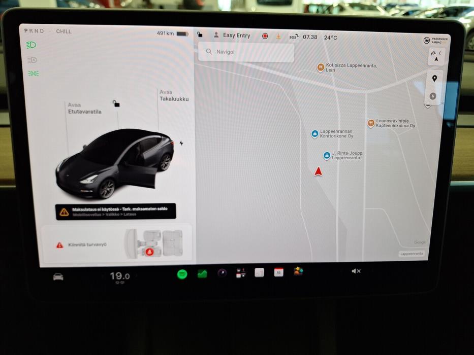TESLA Model 3 2021