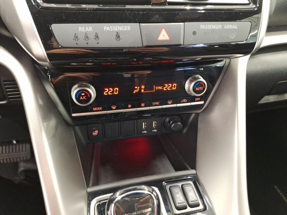 MITSUBISHI Eclipse Cross 2025