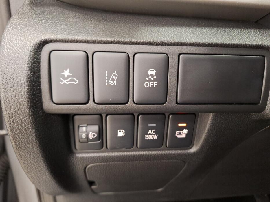 MITSUBISHI Eclipse Cross 2024