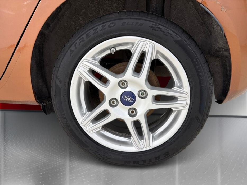 FORD Fiesta 2015