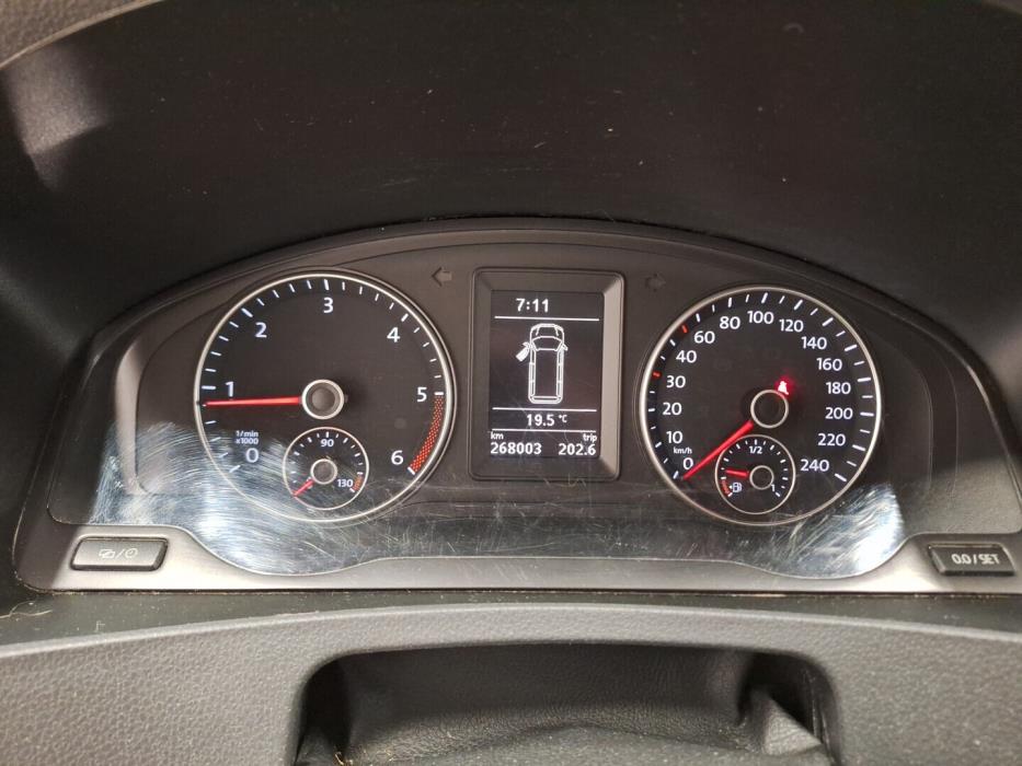 VOLKSWAGEN Transporter 2015