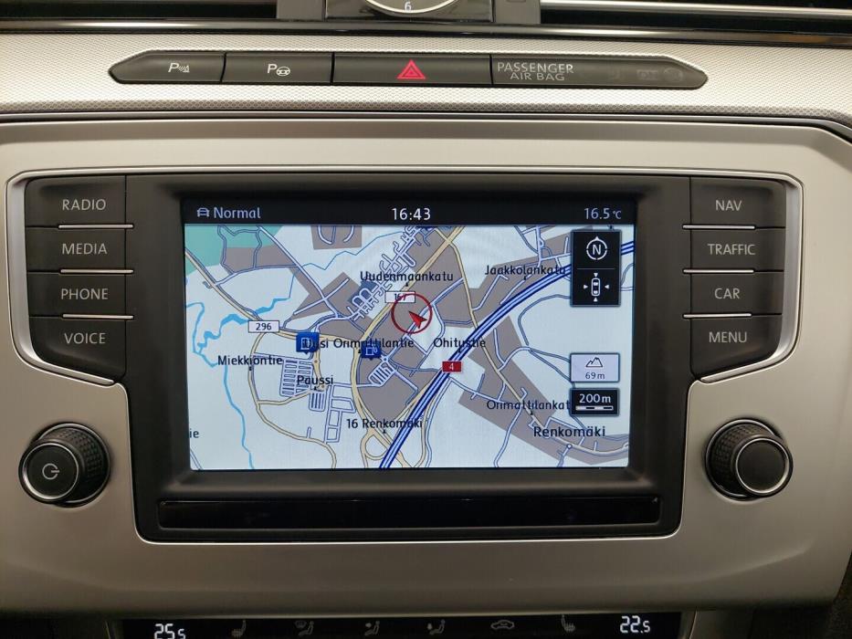 VOLKSWAGEN Passat 2017