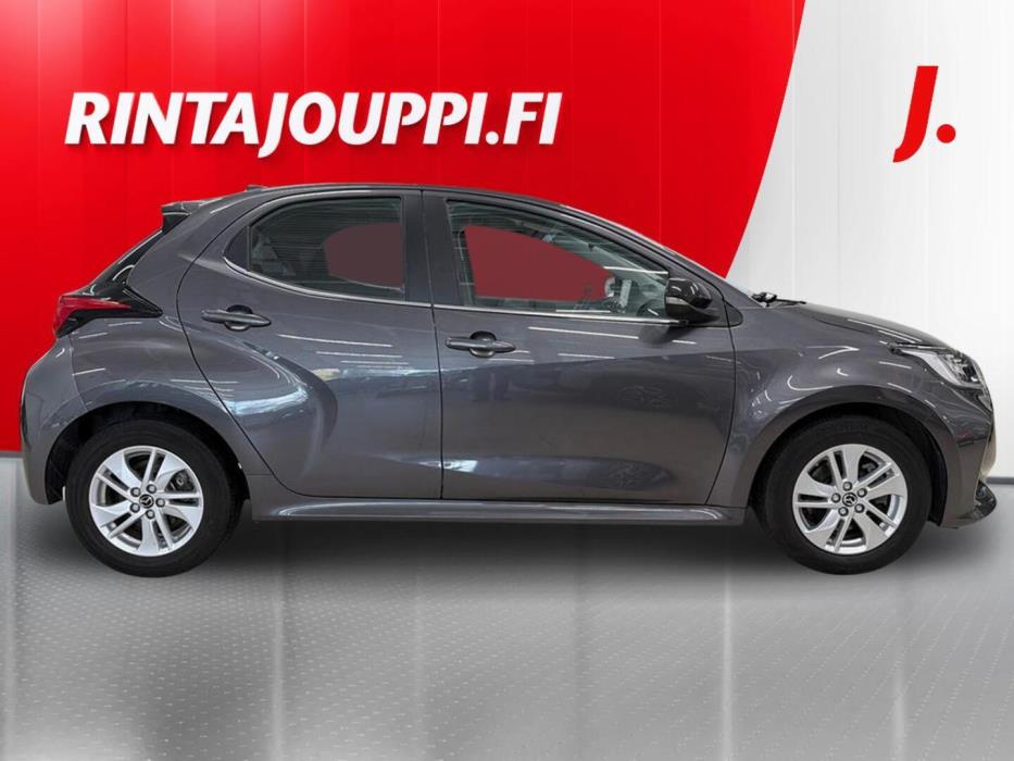 MAZDA 2 2023