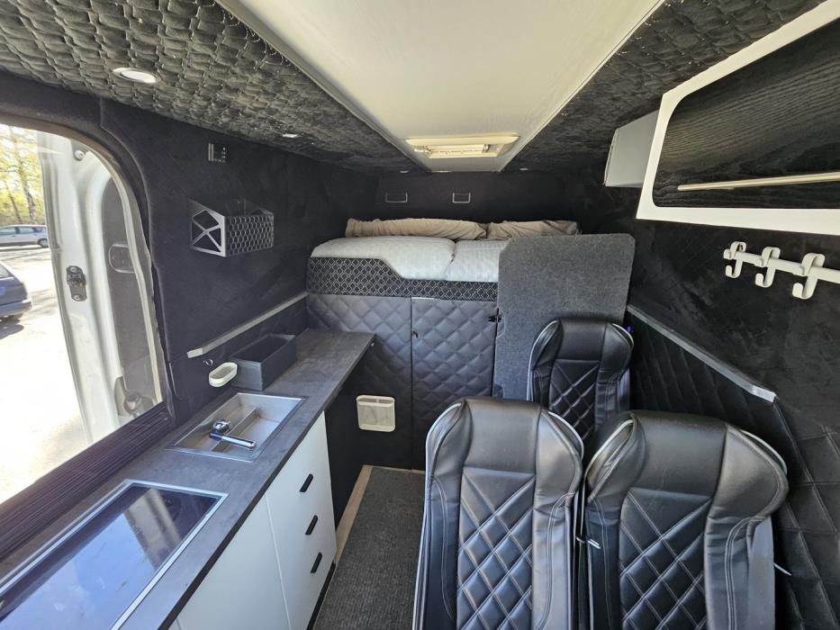 MERCEDES-BENZ Sprinter 2019