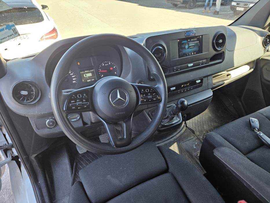 MERCEDES-BENZ Sprinter 2019