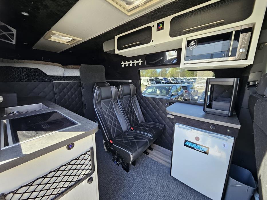 MERCEDES-BENZ Sprinter 2019