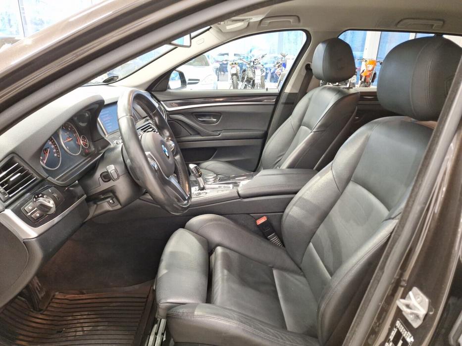 BMW 520 2016