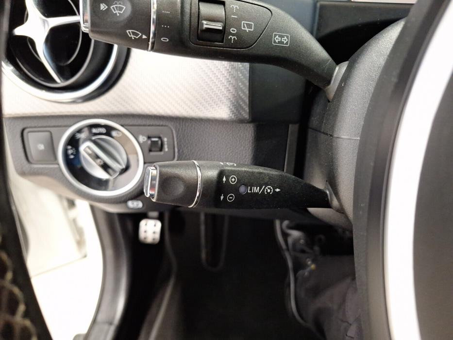 MERCEDES-BENZ GLK 2013