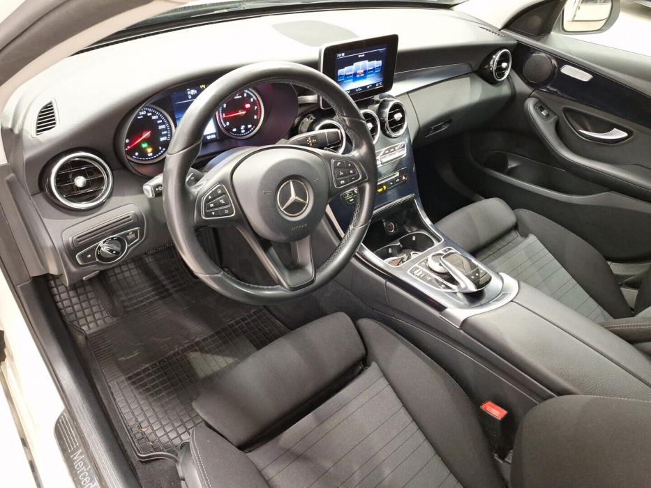 MERCEDES-BENZ C 2015