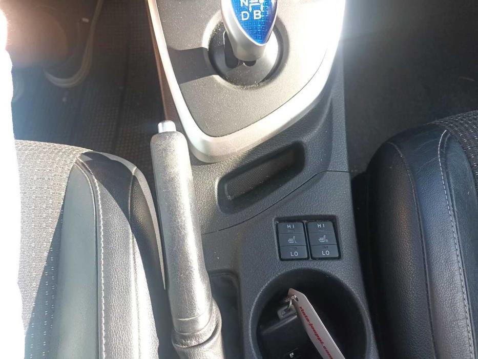 TOYOTA Auris 2014