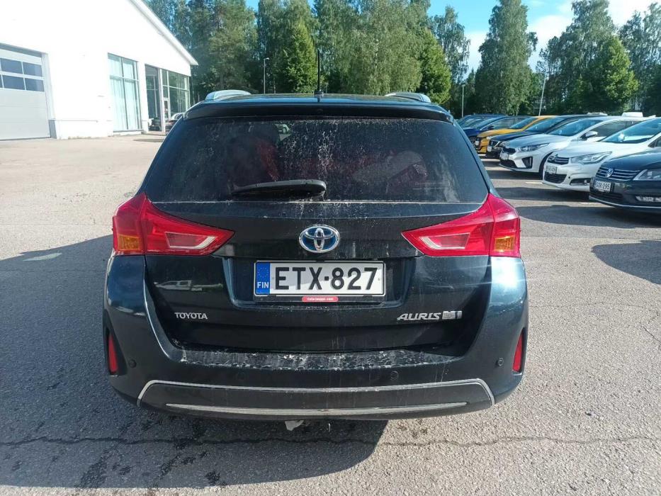 TOYOTA Auris 2014