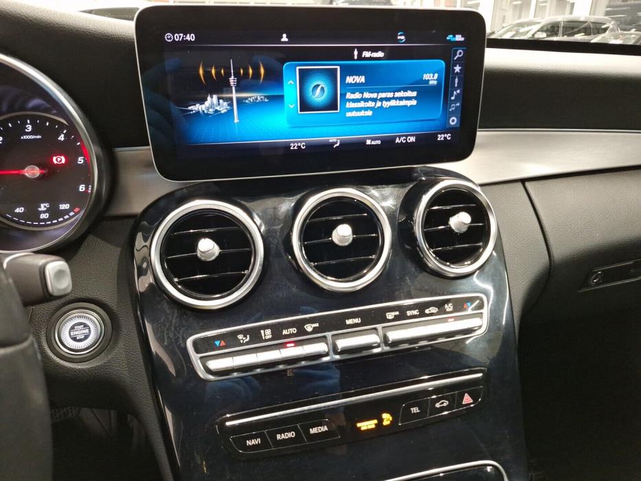 MERCEDES-BENZ C 2018