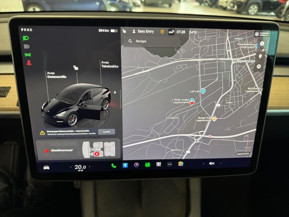 TESLA Model Y 2022