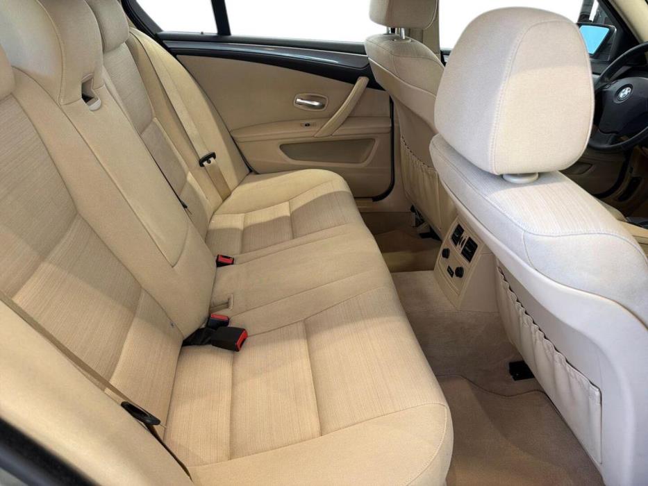 BMW 523 2007
