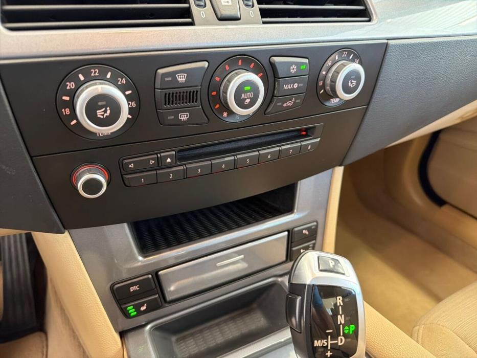 BMW 523 2007