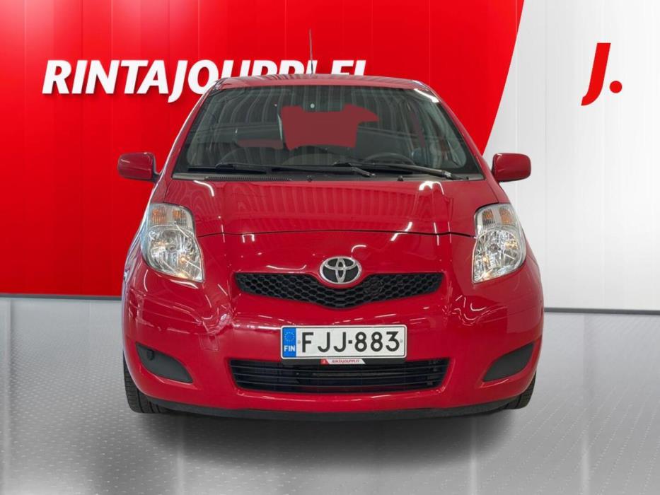 TOYOTA Yaris 2009