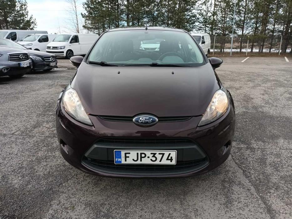 FORD Fiesta 2010