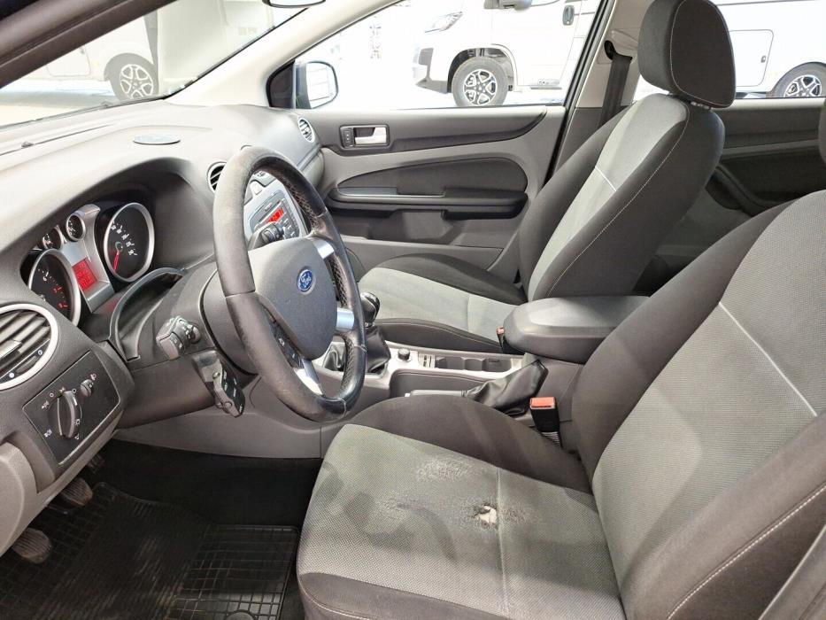 FORD Focus 2010