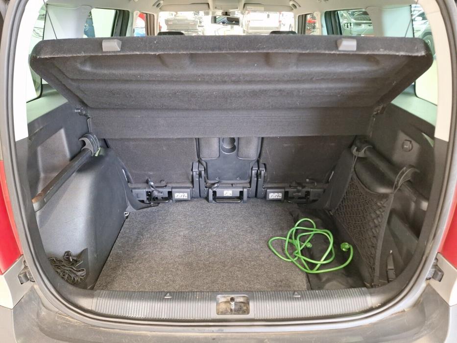 SKODA Yeti 2013
