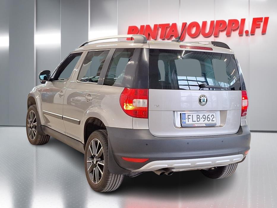 SKODA Yeti 2013