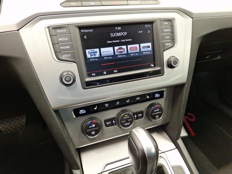 VOLKSWAGEN Passat 2015