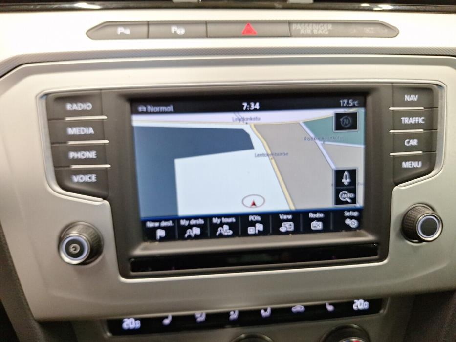 VOLKSWAGEN Passat 2015