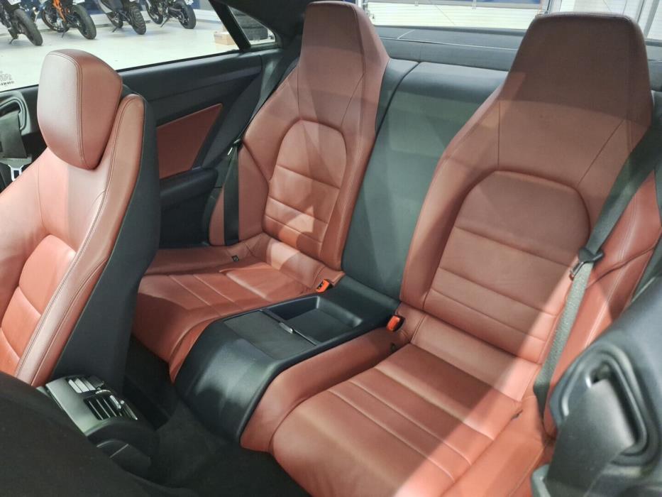 MERCEDES-BENZ E 2010