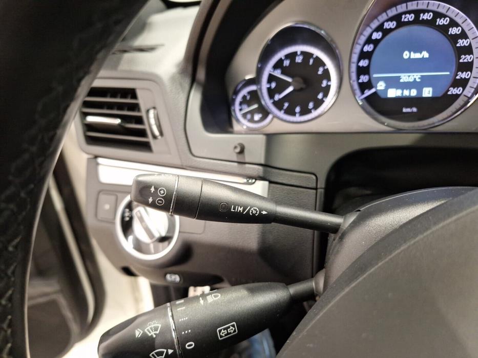 MERCEDES-BENZ E 2010