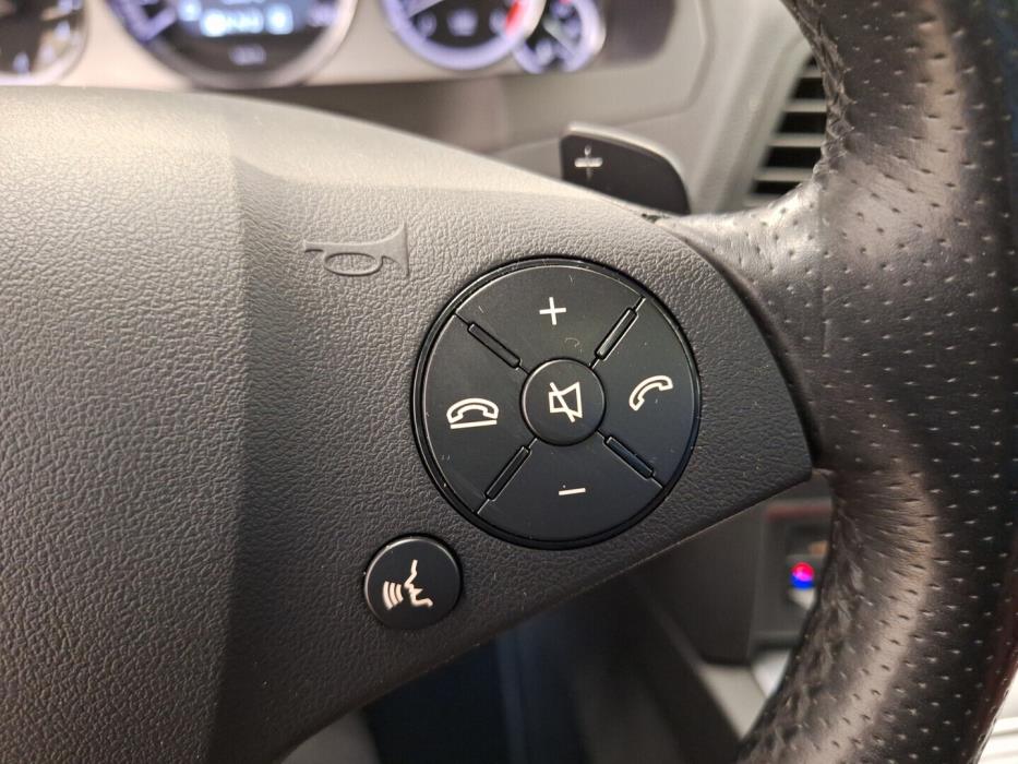 MERCEDES-BENZ E 2010