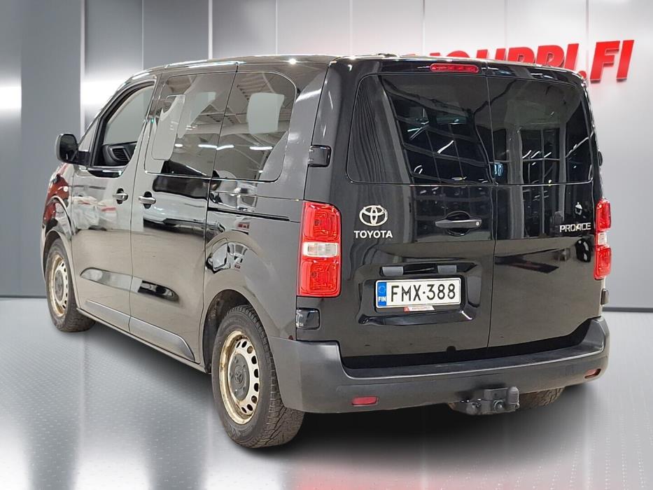 TOYOTA Proace Verso 2017
