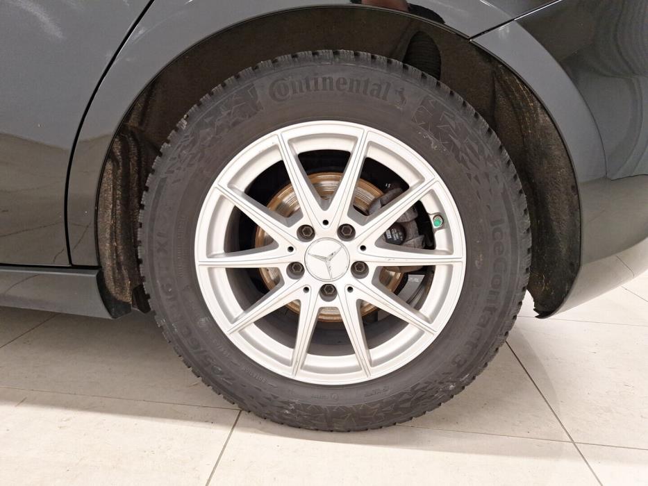 MERCEDES-BENZ A 2019