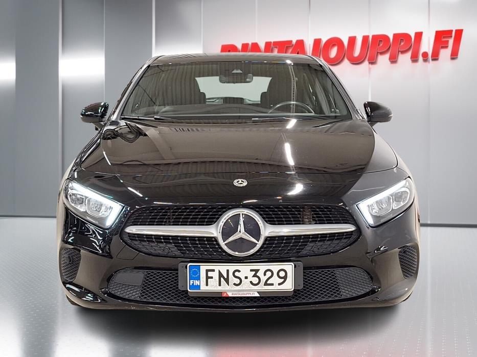 MERCEDES-BENZ A 2019
