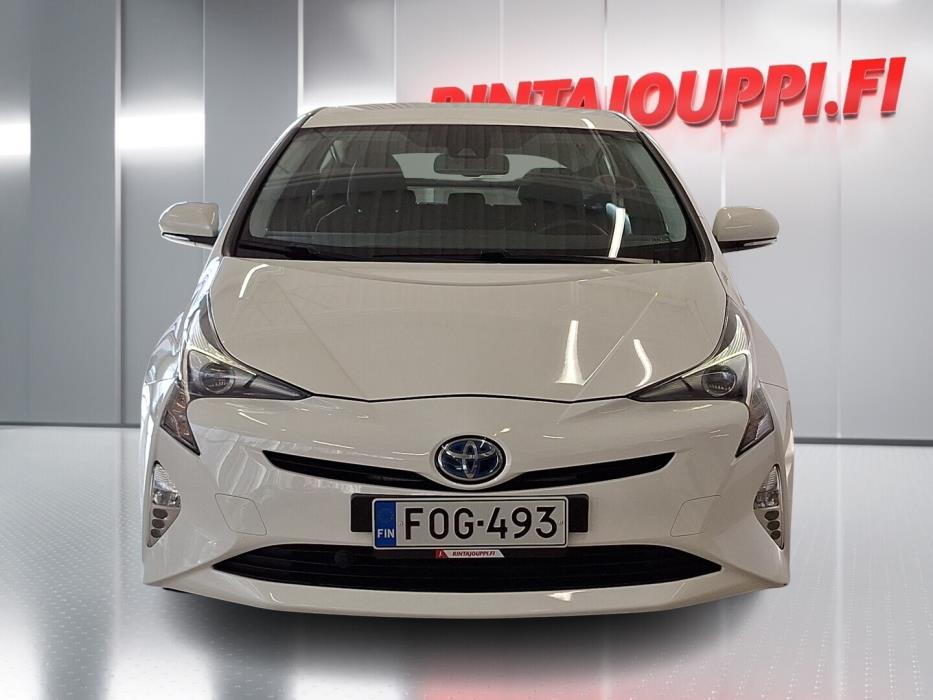 TOYOTA Prius 2016