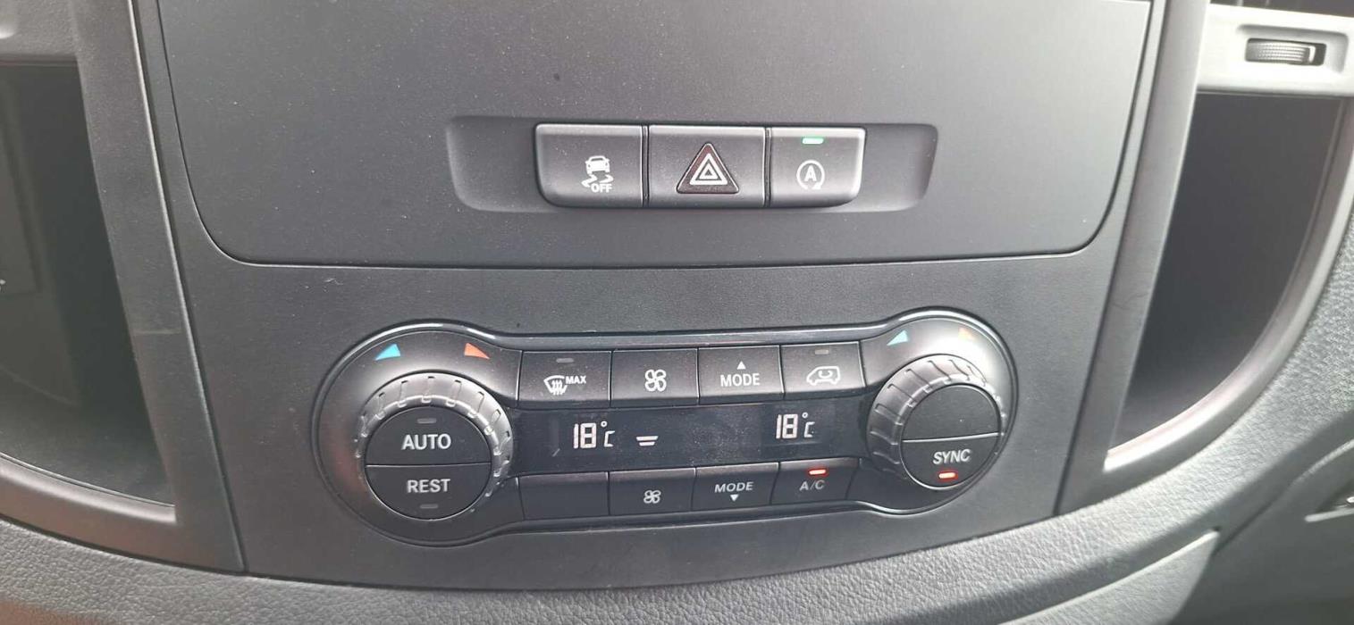 MERCEDES-BENZ Vito 2024