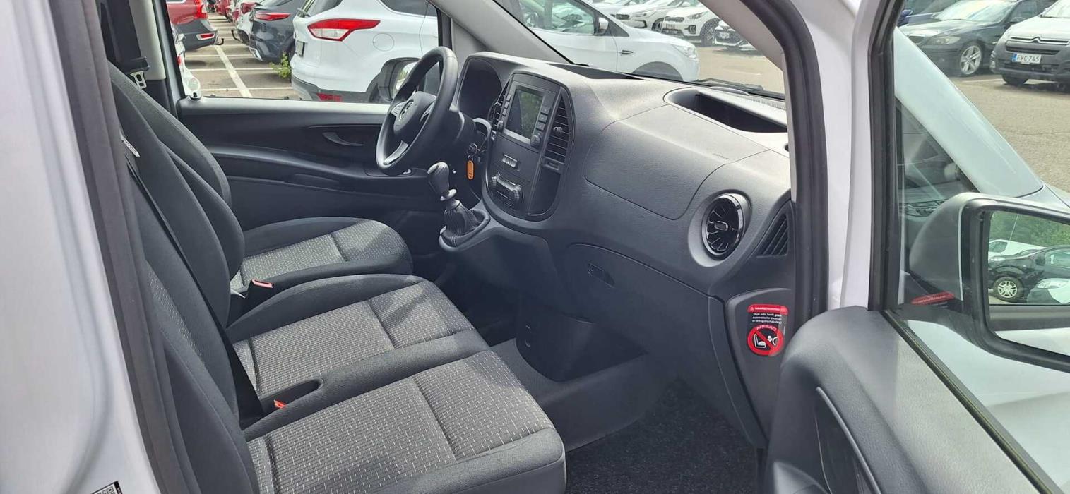 MERCEDES-BENZ Vito 2024