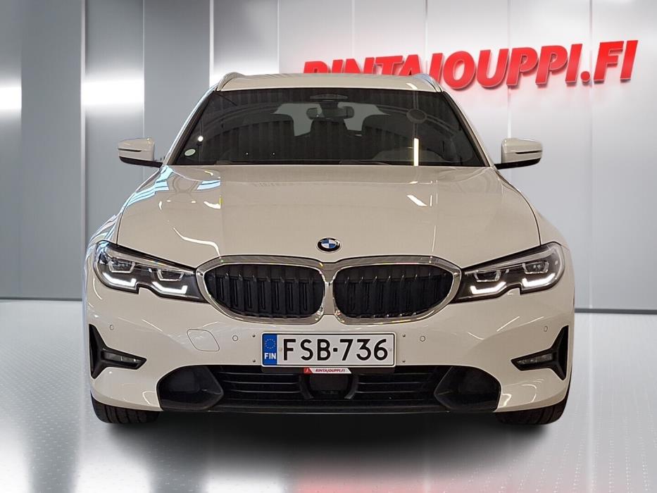 BMW 330 2020