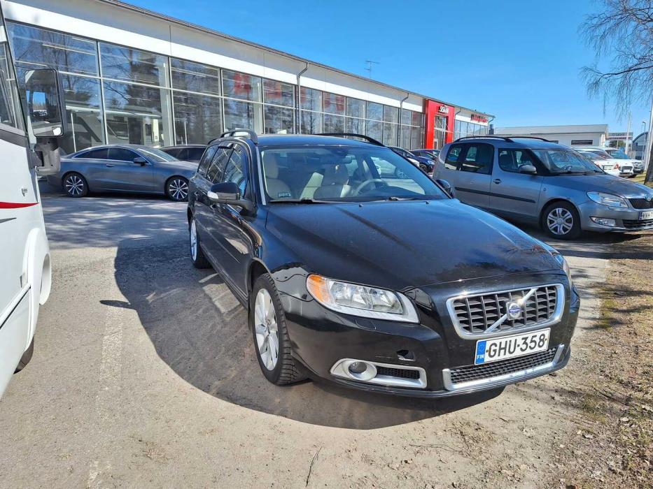 VOLVO V70 2007
