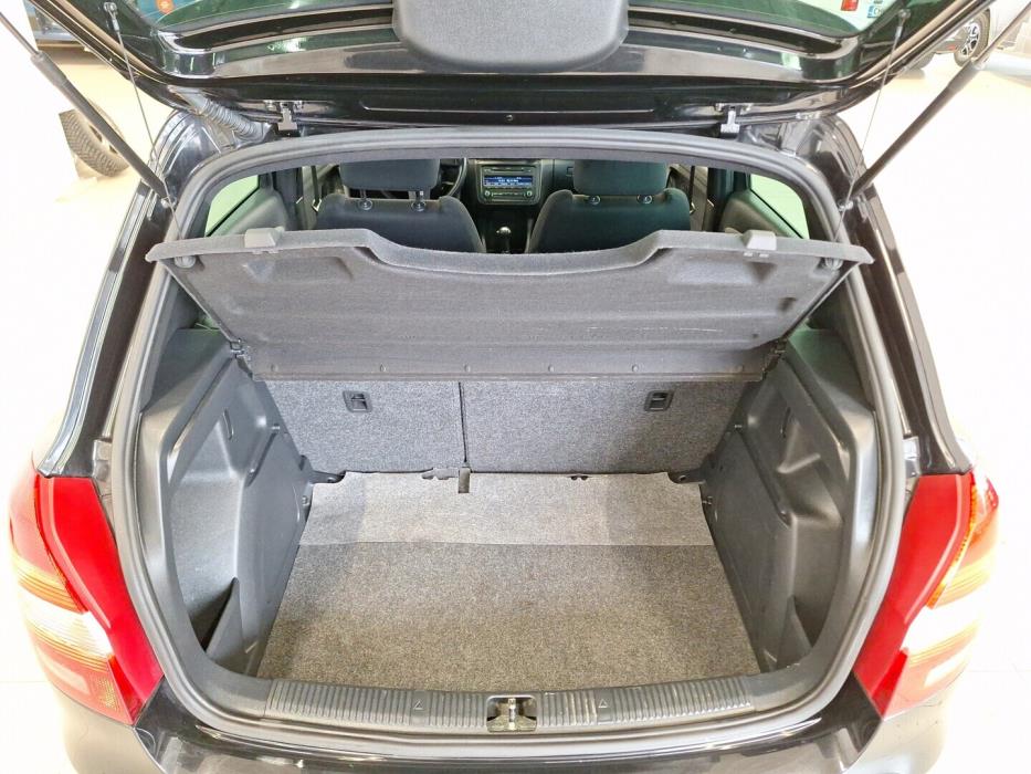SKODA Fabia 2011