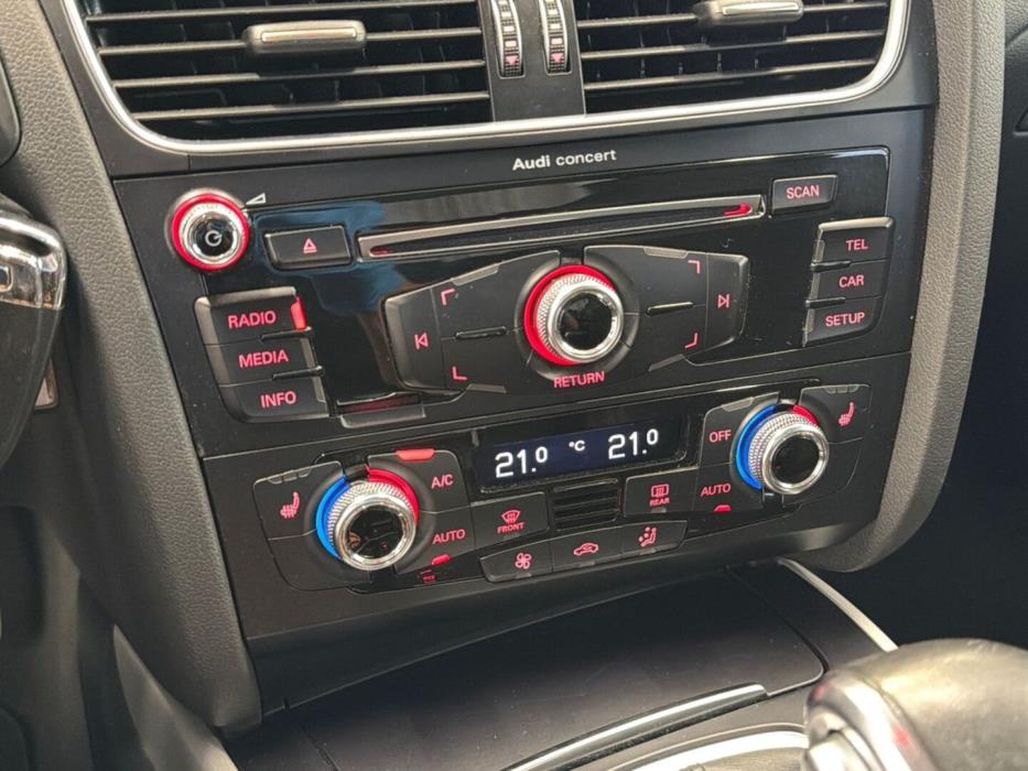 AUDI A4 2015
