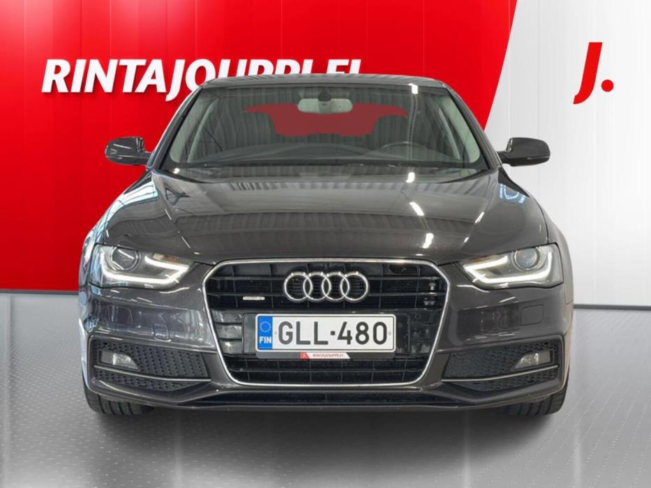 AUDI A4 2015