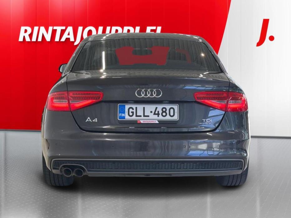 AUDI A4 2015