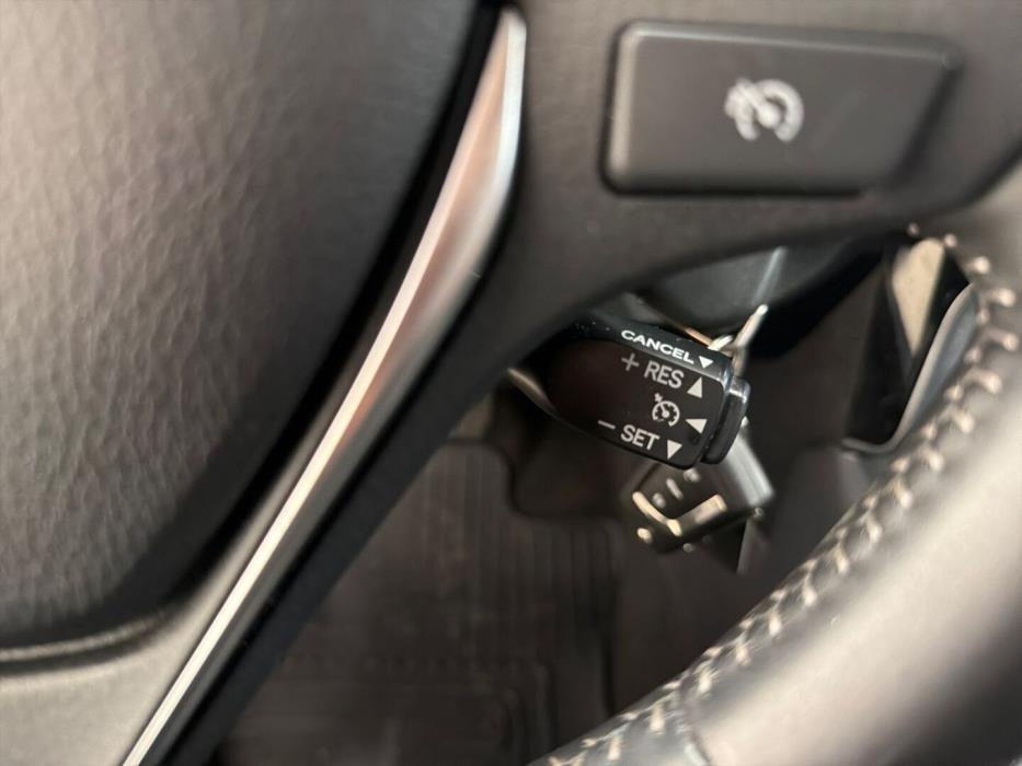 TOYOTA Auris 2017