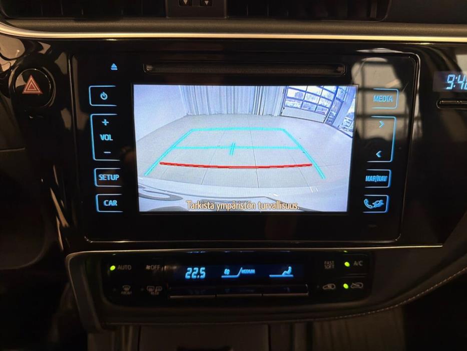TOYOTA Auris 2017