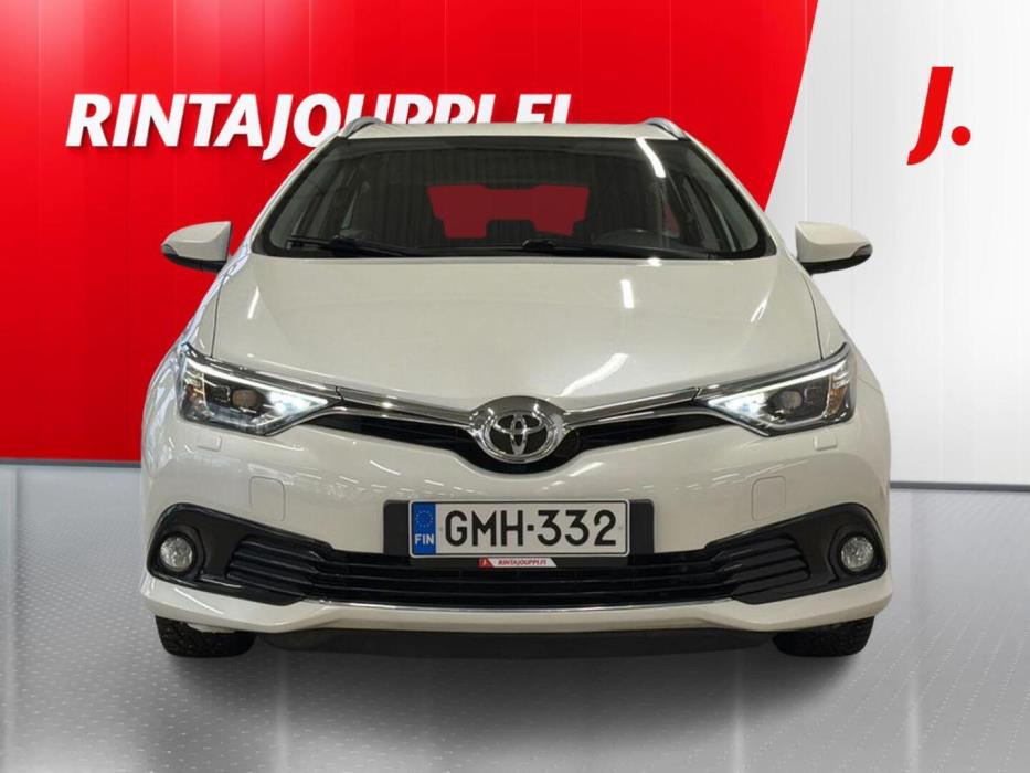 TOYOTA Auris 2017