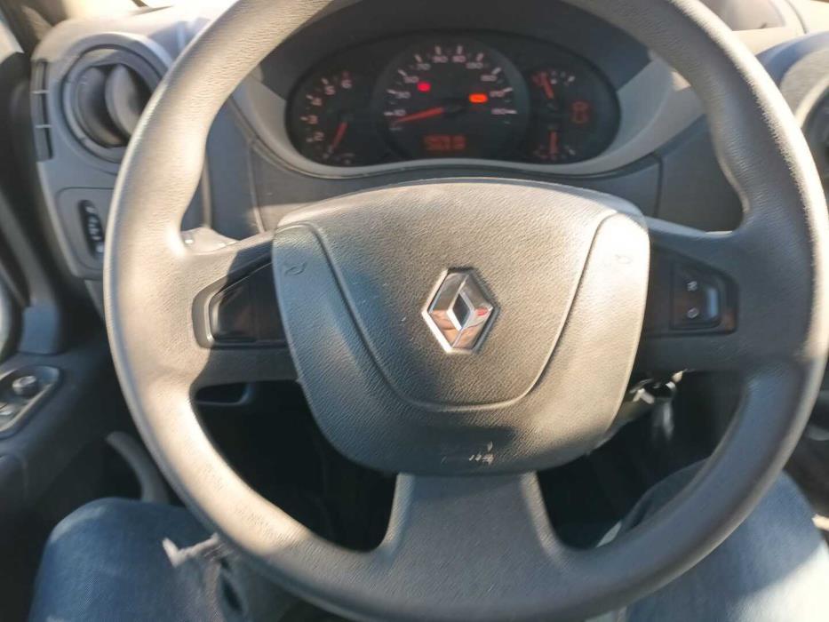 RENAULT Master 2016