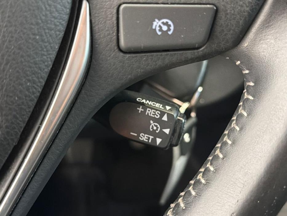 TOYOTA Auris 2017