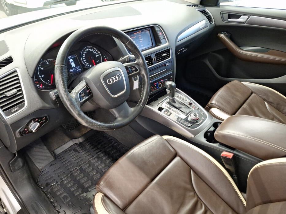 AUDI Q5 2011