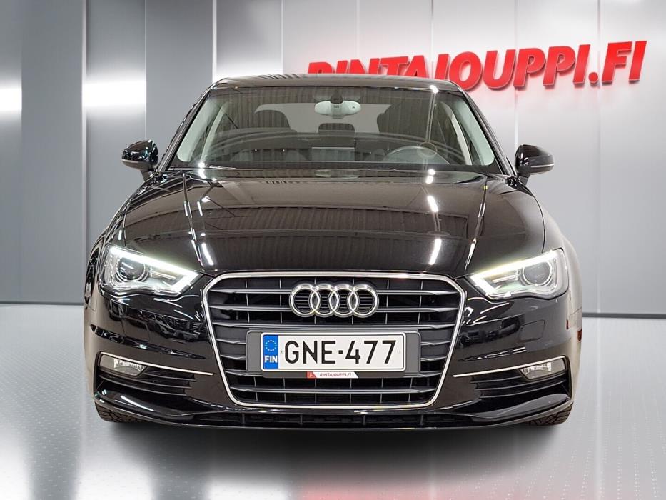 AUDI A3 2015